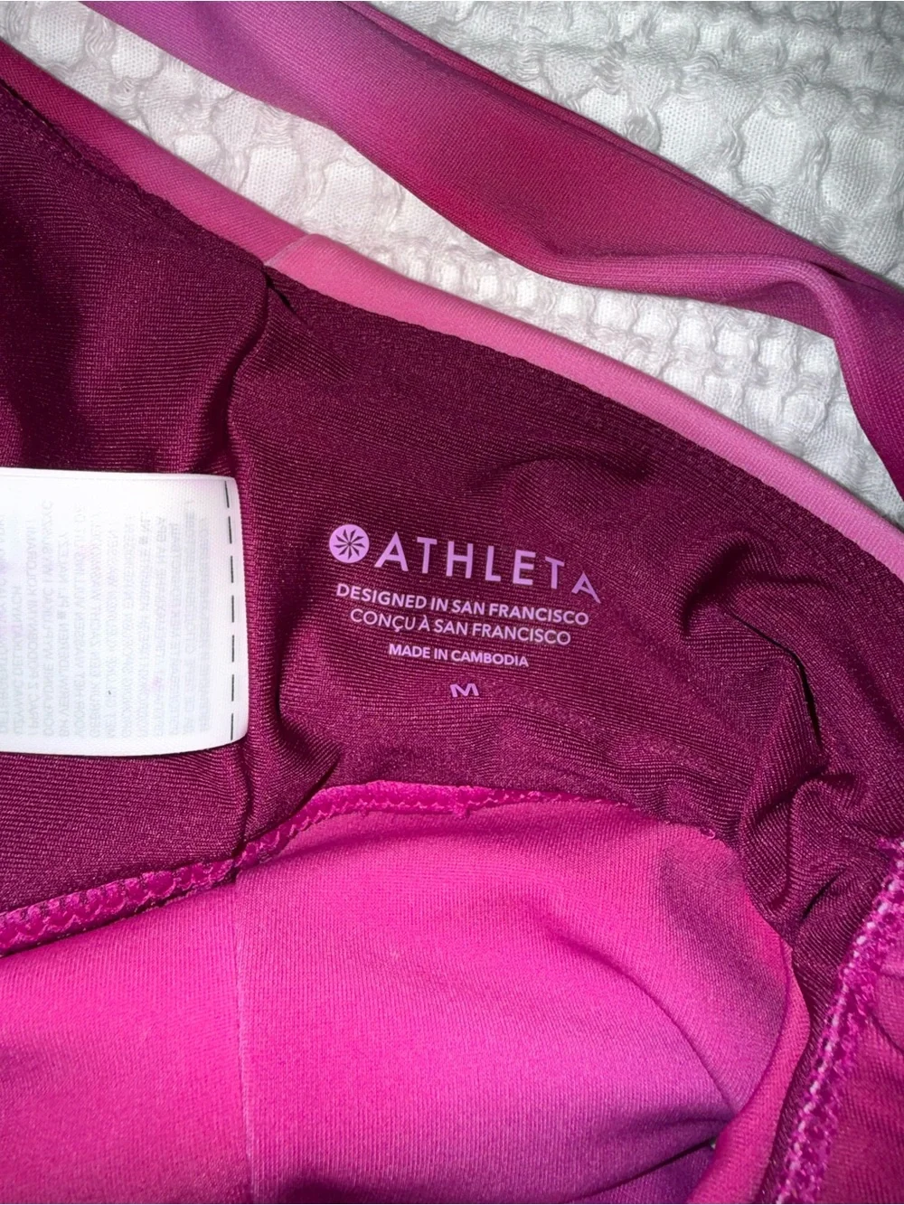 Athleta Bikini Plunge Top D/DD Medium M Pink ombré